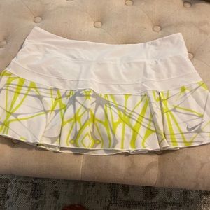 Nike tennis skort